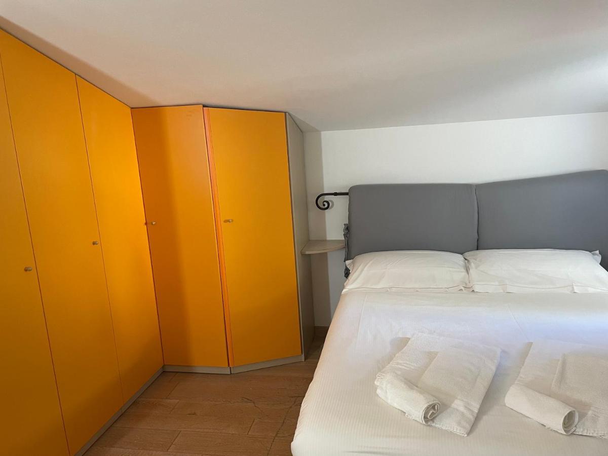 Confortevole Camera Matrimoniale A 500 Mt Dal Mare Marina Di Carrara Εξωτερικό φωτογραφία